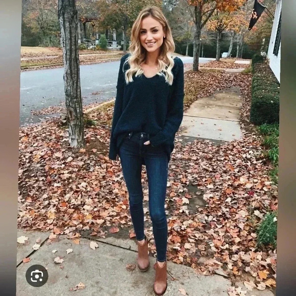 Free People Song Bird Black Popcorn Sweater - Picture 2 of 6